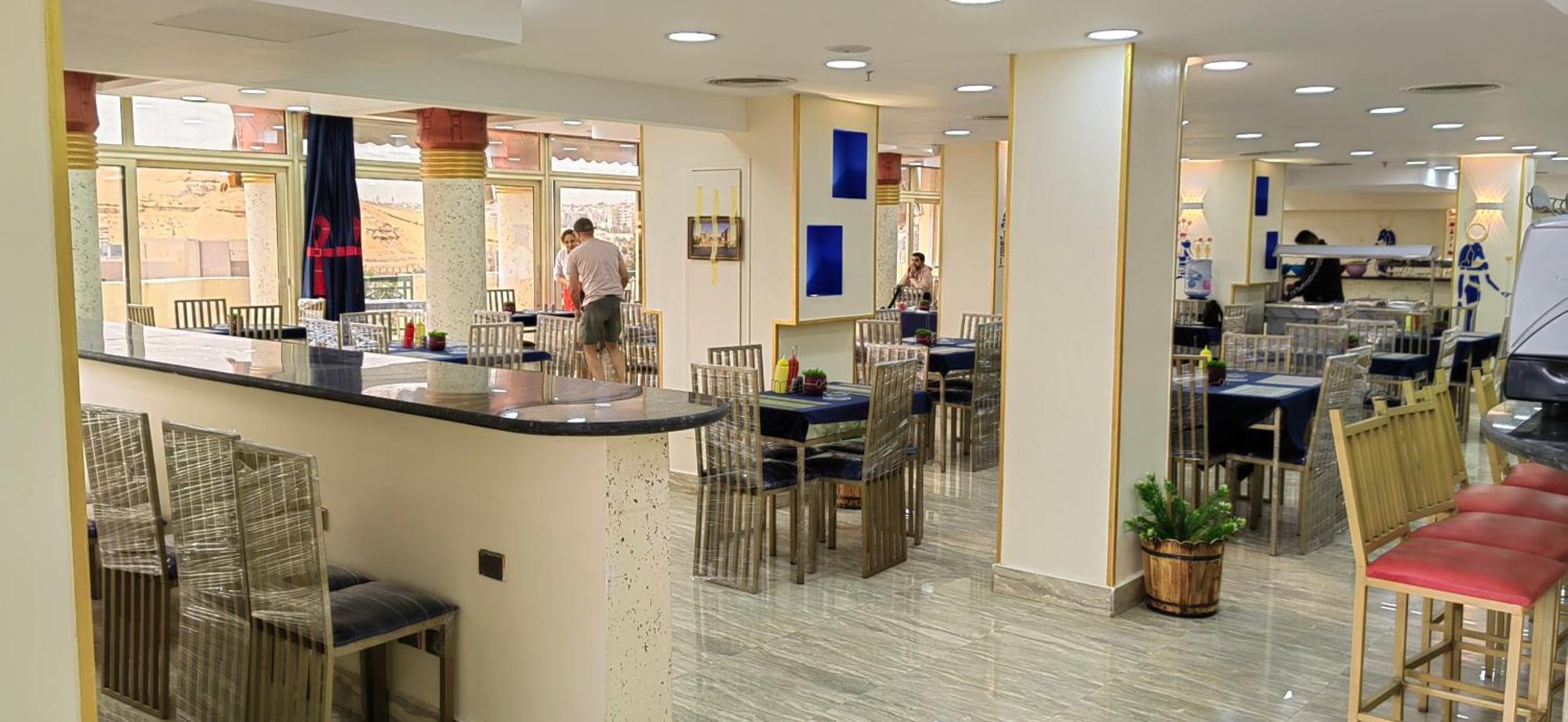 Regency Pyramids Hotel Kafret el-Gabal エクステリア 写真